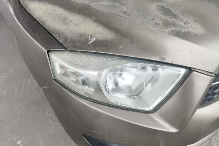 Used FAW Xiali N7 2013 1.3L Manual Luxury Model Right Front Headlight