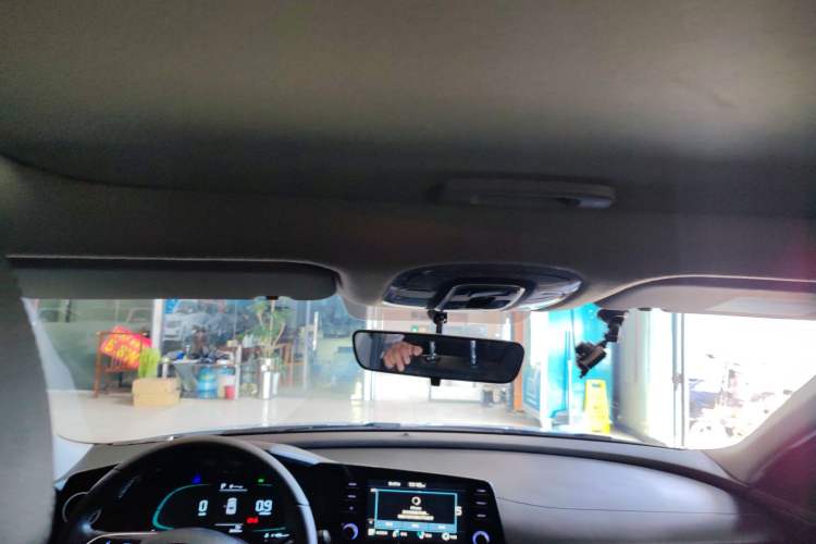 Used Hyundai Elantra 2023 1.5L CVT GLX Elite Edition
