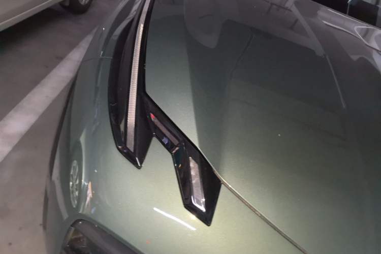 Used Zeekr X 2023 Four-Wheel Drive YOU Edition 4 Seats Right Front Headlight