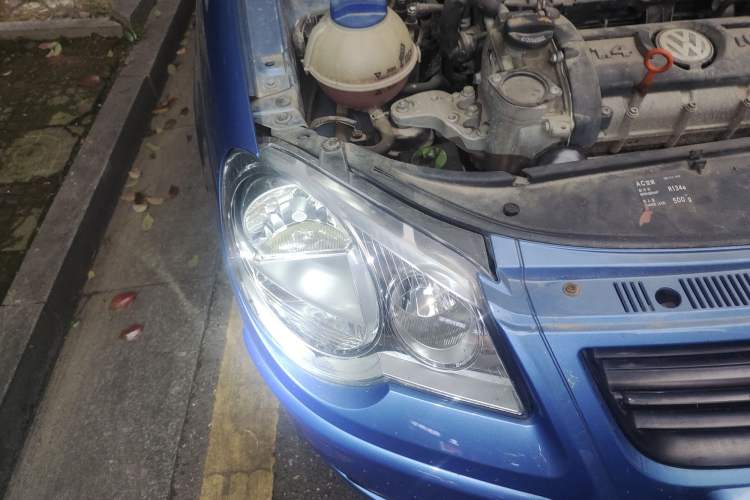 Used Volkswagen Polo 2009 Jingqing 1.4L Automatic Shushang Edition
