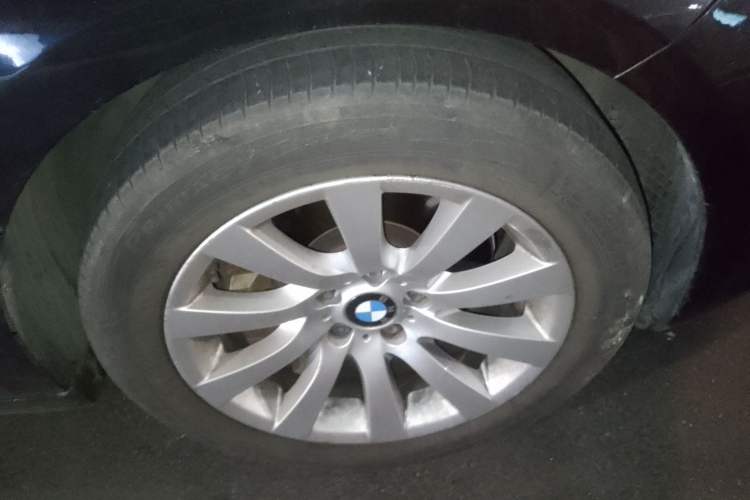 Used BMW 5 Series GT 2011 535i xDrive Luxury Edition Exterior 7