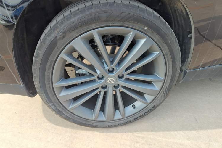 Used Leapmotor C16 2026 Extended-Range 280 LiDAR Zhizun Edition 6 Seats