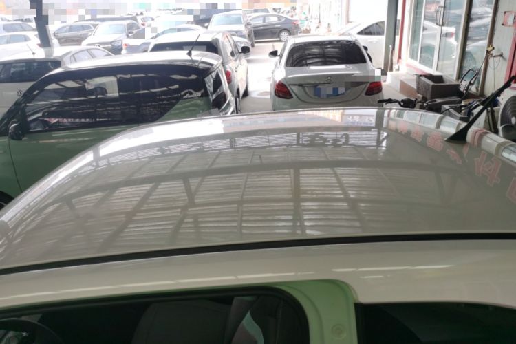 Used Wuling Hongguang MINIEV 2021 Macaron Fashion Model Lithium Iron Phosphate Roof