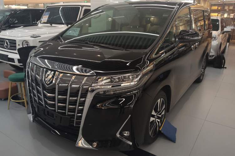 Used Toyota Alphard 2018 Revised Version 3.5L Luxury Edition