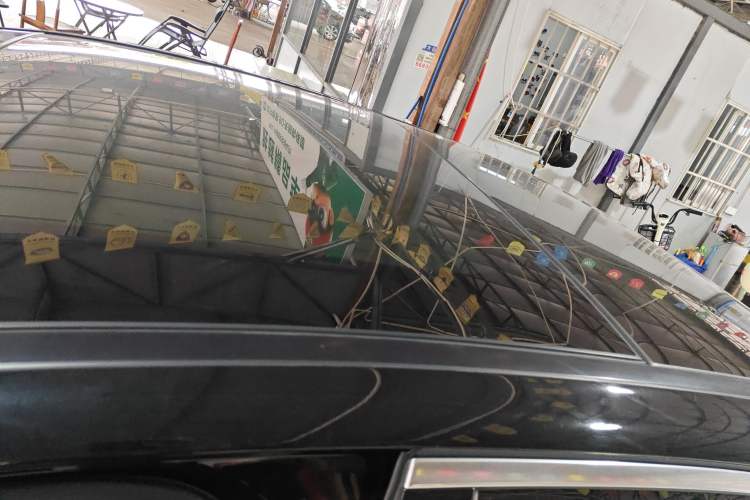 Used Mercedes-Benz E-Class 2018 E 300 L Sporty and Stylish Model
