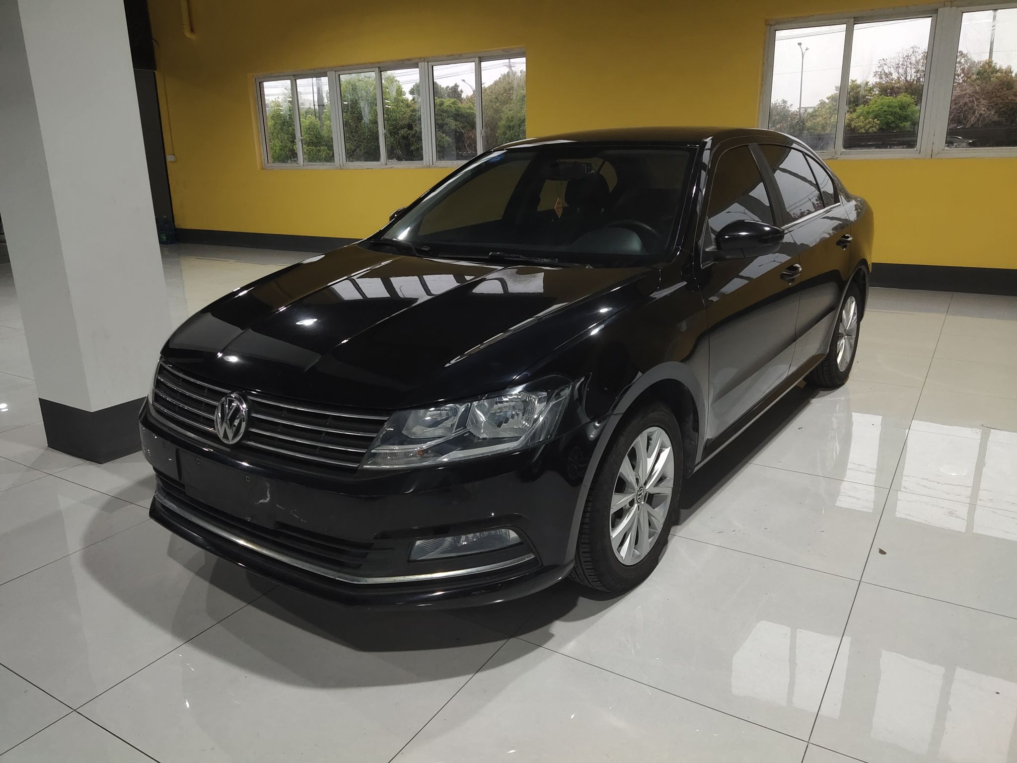 Parte inferior delantera