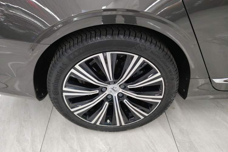 Used Volvo S90 2023 B5 Zhiyuan Luxury Edition Exterior 8