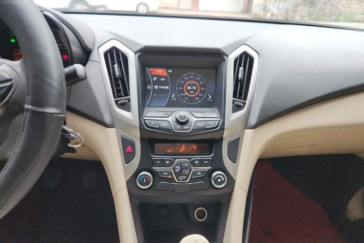 Used Chery Arrizo 7 2014 1.6L Manual ZhiCheng Edition