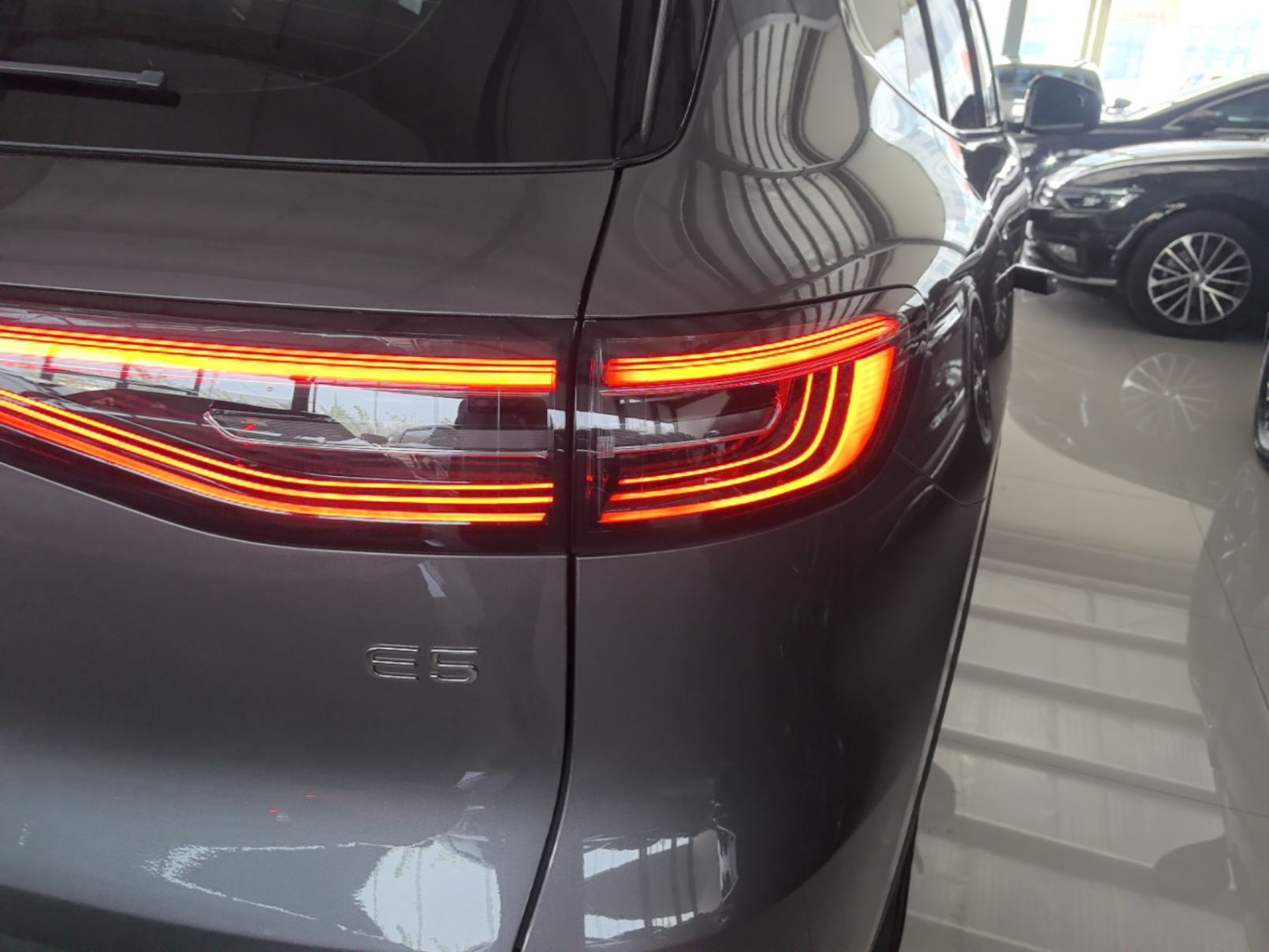 Geely Galaxy E5 2026 Model 610km Exploration+ Edition — снимка 9