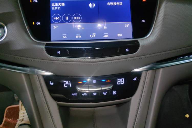 Used Cadillac XT6 2022 2.0T 7-Seater Four-Wheel-Drive Luxury Version