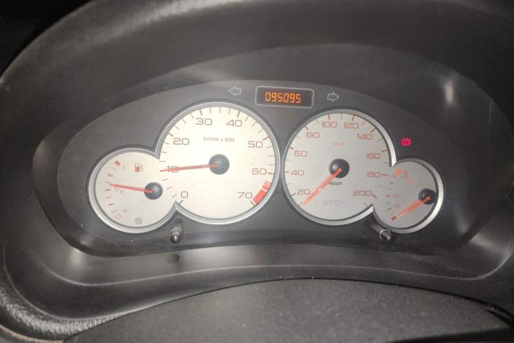 Used Citroen C2 2012 1.4L Manual Sport Model
