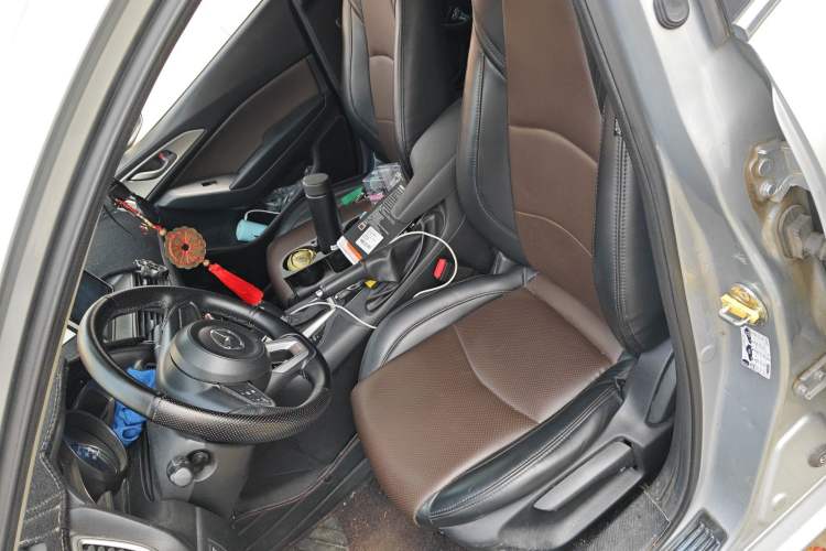 Used Mazda 3 Axela 2017 Sedan 1.5L Automatic Comfort Model China VI Standard Left Front Seat