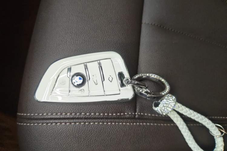 Used BMW 5 Series 2018 525Li Luxury Package
