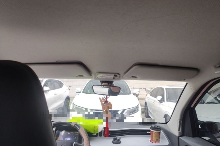 Used Wuling Hongguang MINIEV 2022 Macaron Premium Model – Lithium Iron Phosphate Headliner