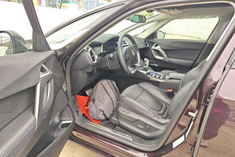 Used DS 5 2014 1.6T Luxury Edition THP200
