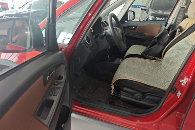 Used Suzuki SX4 2013 1.6L Automatic CoolRide Model Driver Seat