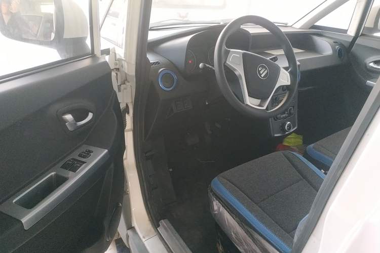 Used Foton Intelligent Blue Elf E7 2024 Facelifted All-Electric Van Flat Roof 2 Seats Evey Lithium Energy 41.86 kWh