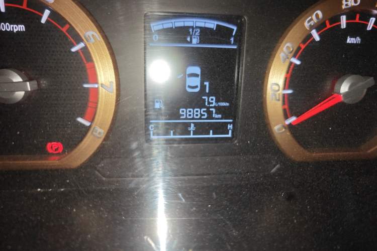 Used FORTHING Lingzhi 2018 M5 1.6L 7-Seater Luxury Model
