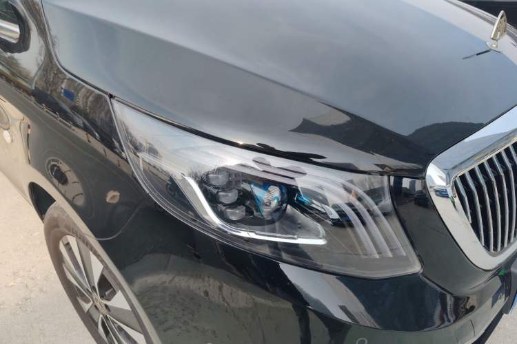 Used Mercedes-Benz Vito 2021 2.0T Elite Version 7 Seats