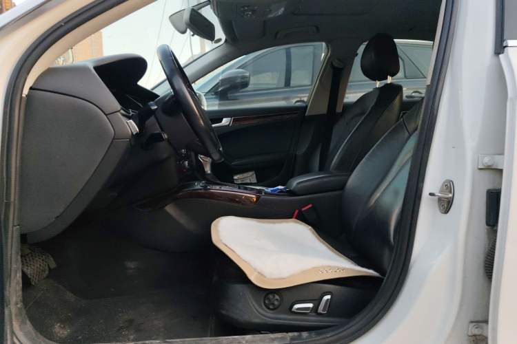 Used Audi A4L 2013 35 TFSI Automatic Comfort Model
