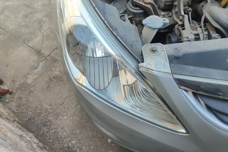 Used Hyundai Verna (older generation) 2010 Sedan 1.4L Manual Comfort GS