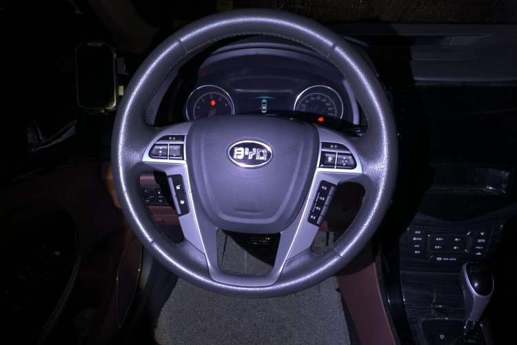 Used BYD Surui 2015 1.5L Automatic Luxury Model