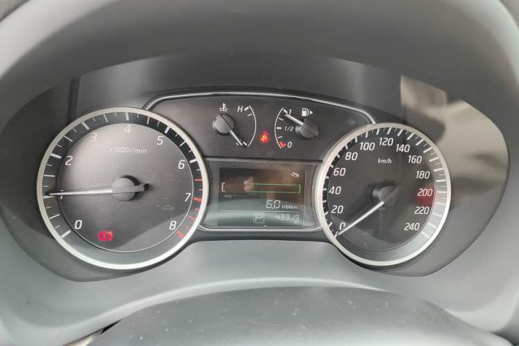 Used Nissan Sylphy 2016 1.6 XL CVT Deluxe Edition Instrument Cluster