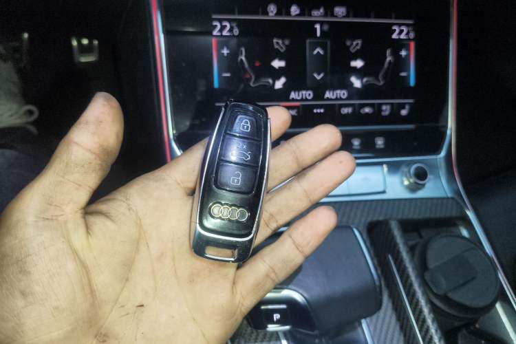 Used Audi A6 2020 allroad quattro Explorer 55 TFSI Prestige Off-Road Model Gear Lever
