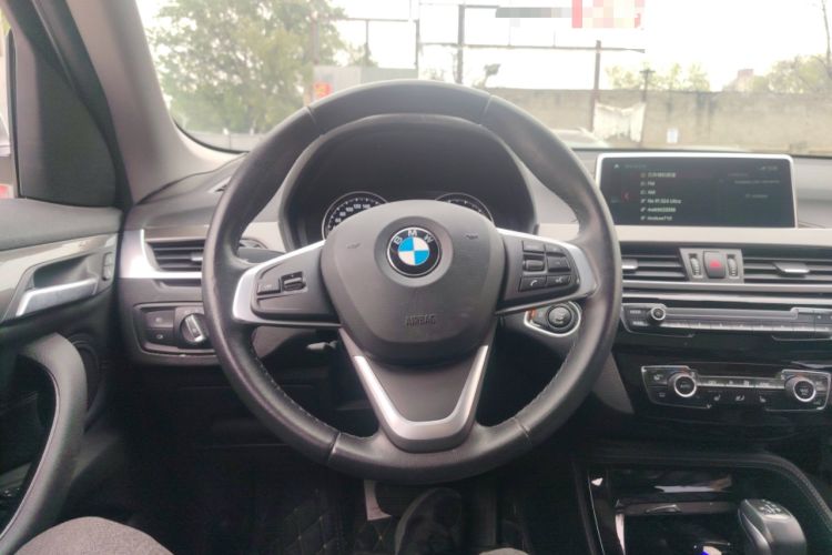 Used BMW X1 2019 xDrive20Li Luxury Model Steering Wheel