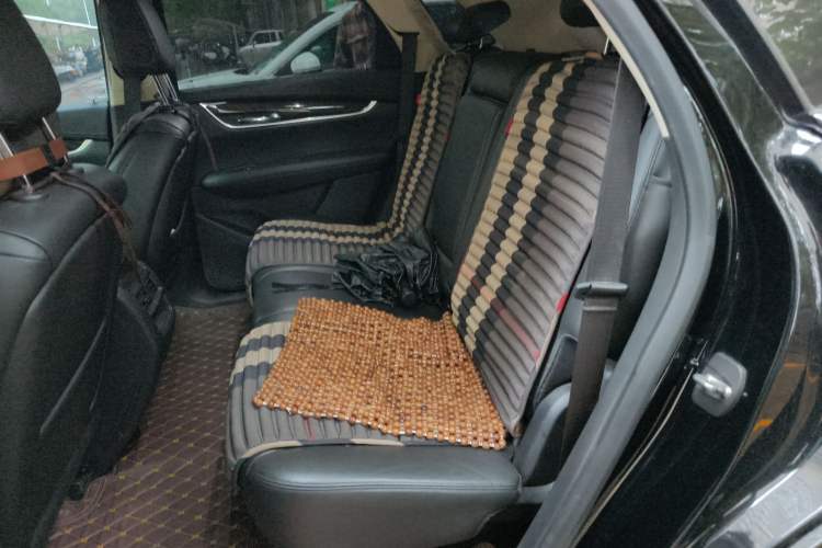 Used Cadillac XT5 2016 25T Luxury Model
