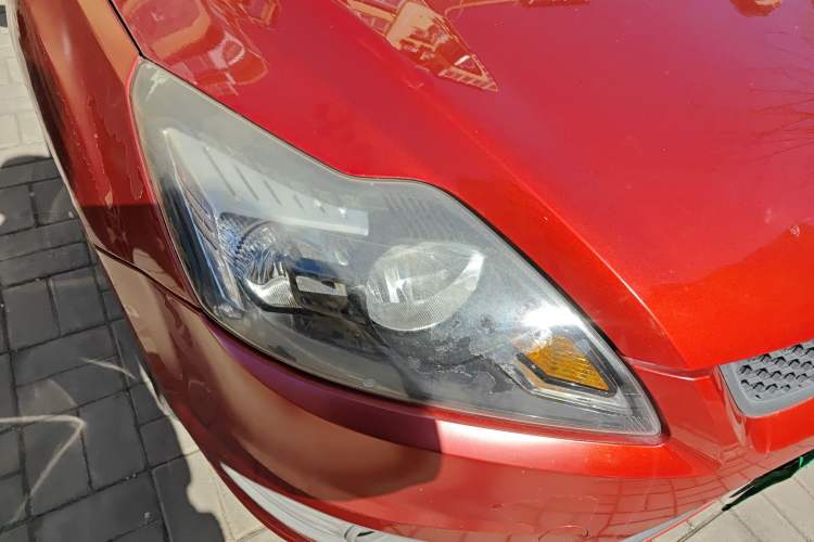 Used Ford Focus 2013 Hatchback Classic 1.8L Automatic Base Model
