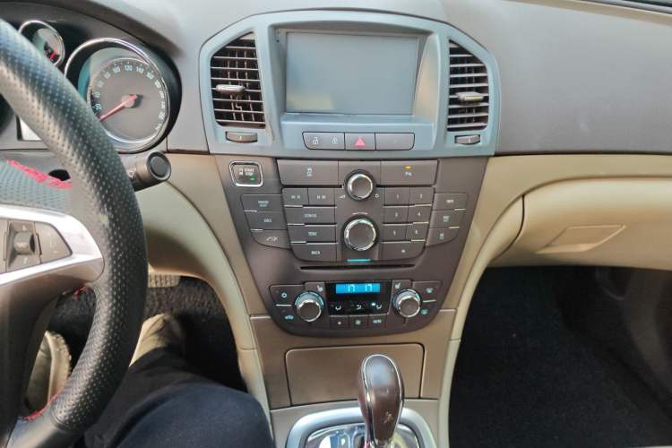 Used Buick Regal 2012 2.4L SIDI Elite Edition
