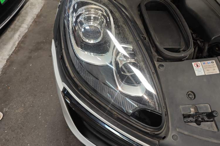 Used Porsche Macan 2017 Macan 2.0T Right Front Headlight