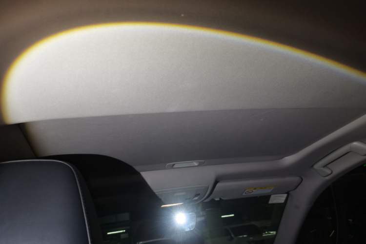 Used Lexus ES 2015 300h Comfort Edition
