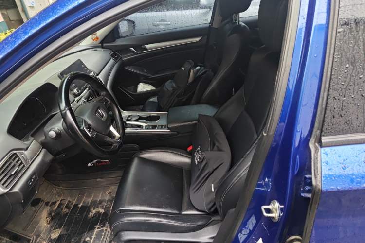 Used Honda Accord 2018 260TURBO Elite Edition China V Left Front Seat