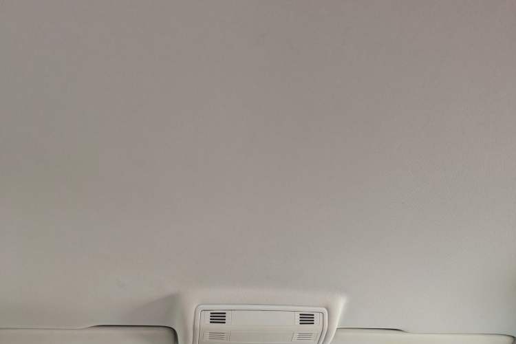 Used Volkswagen Golf 2016 1.6L Automatic Fashion Model