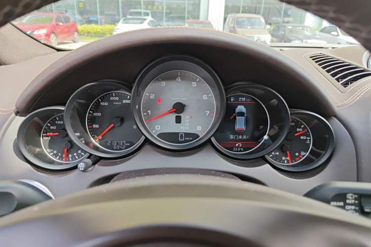 Used Porsche Cayenne 2011 Cayenne S 4.8L Instrument Cluster