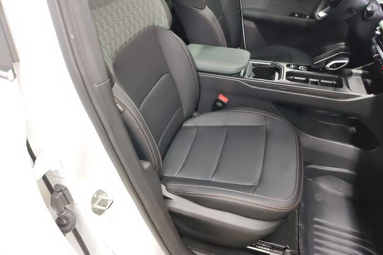 Used Geely Auto Haoyue L 2024 2.0T DCT Prestige Version