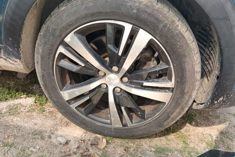 Used Peugeot 5008 2017 380THP 7-Seater Elite Edition