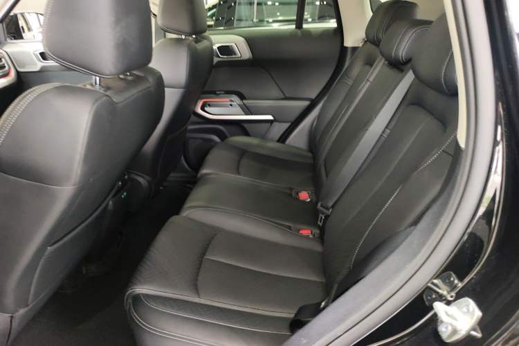 Used Formula Leopard Titanium 3 2025 501KM All-Wheel Drive Intelligent Driving Ultra Version
