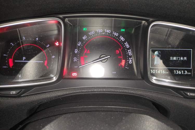 Used DS 6 2016 1.6T Luxury Edition THP160
