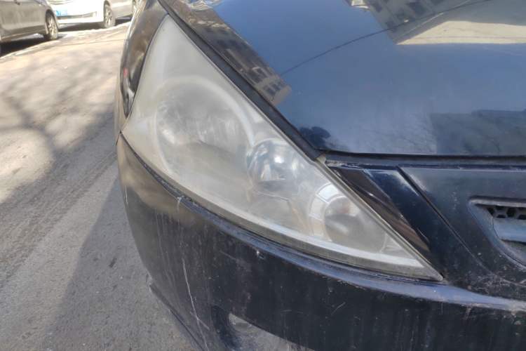 Used FORTHING Joyear 2012 XL 1.5L Manual Comfort Model Right Front Headlight