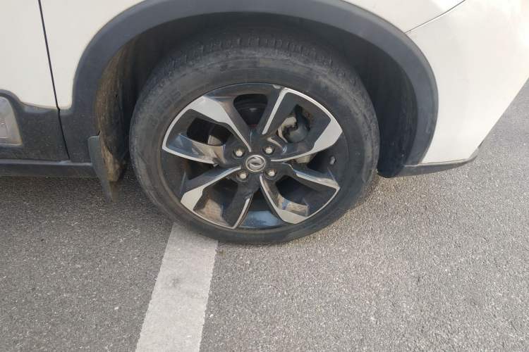 Used Dongfeng Aeolus AX4 2018 1.6L DCT Trendy & Stylish Model with Sunroof