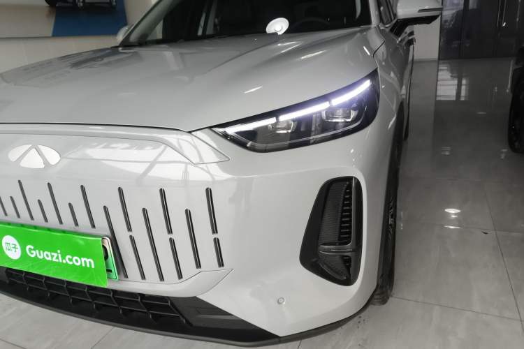 Used Chery Fengyun T9 2024 120 Long-Range Luxury Version 5 Seats Lithium Iron Phosphate