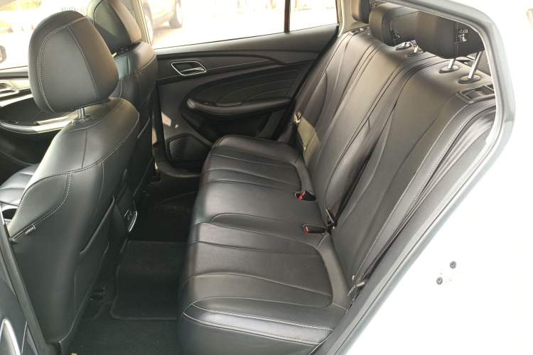 Used Roewe i5 2019 1.5L Automatic 4G Connected Langhao Edition