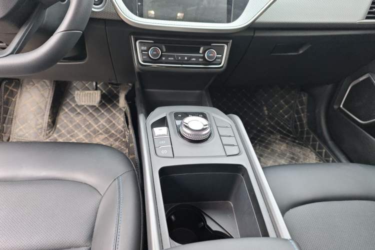 Used Livan Maple 60s 2022 Revised Edition Easy-Drive Version Lithium Iron Phosphate
