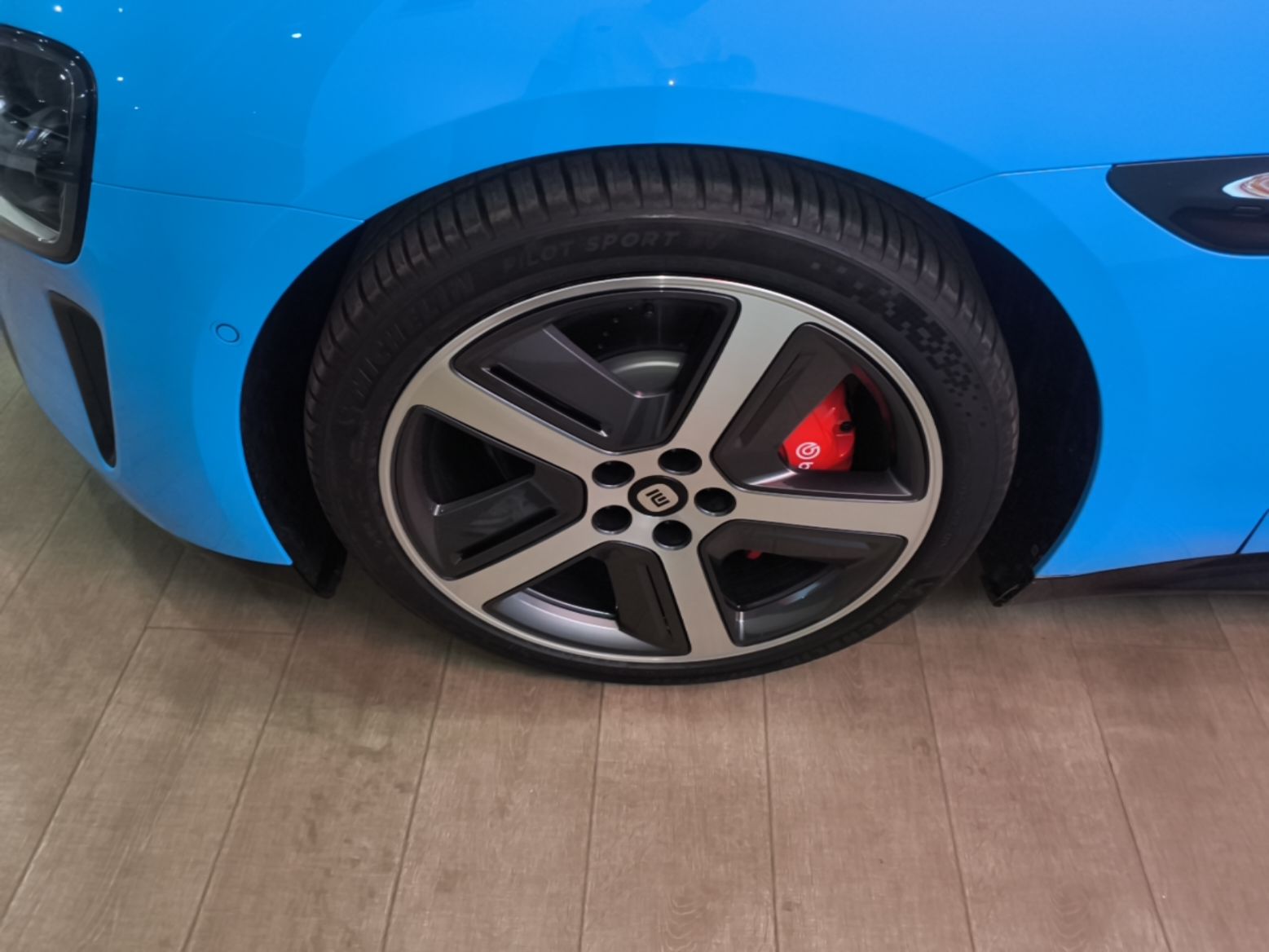 Xiaomi Auto SU7 2026 Model Max — снимка 10