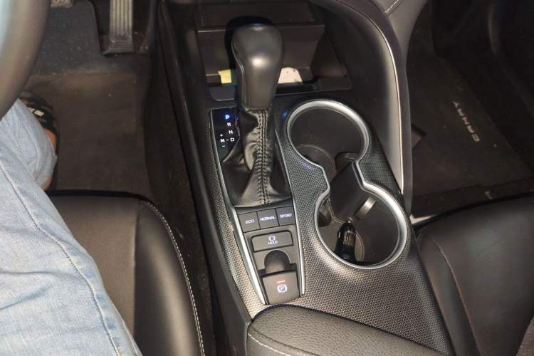 Used Toyota Camry 2021 2.0S FENGSHANG Edition