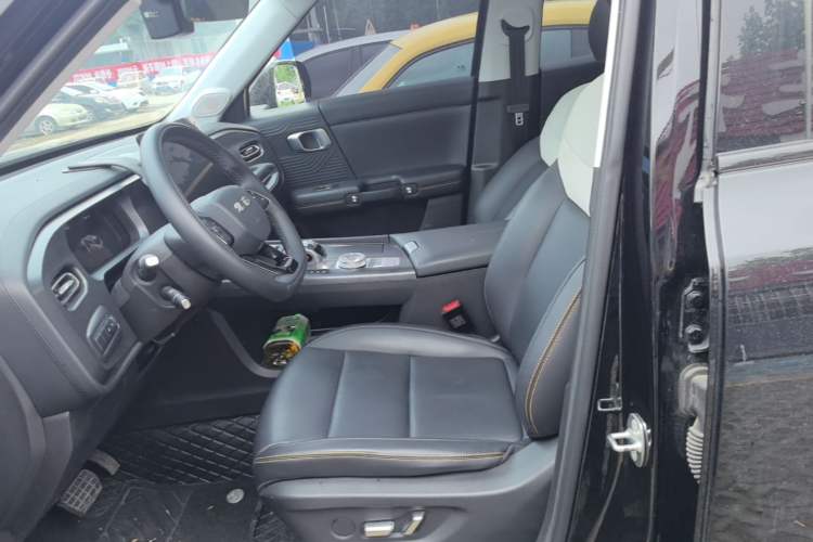 Used BAIC Off-Road BJ30 2024 1.5T Light Wilderness Pro Edition
