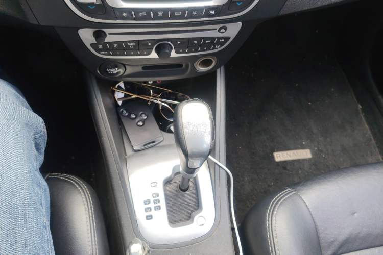 Used Renault Fluence 2011 2.0L Fashion Edition
